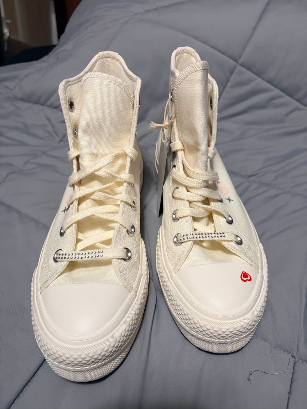 Converse High Top Sneakers Cream White with Red Heart Detail limited edition